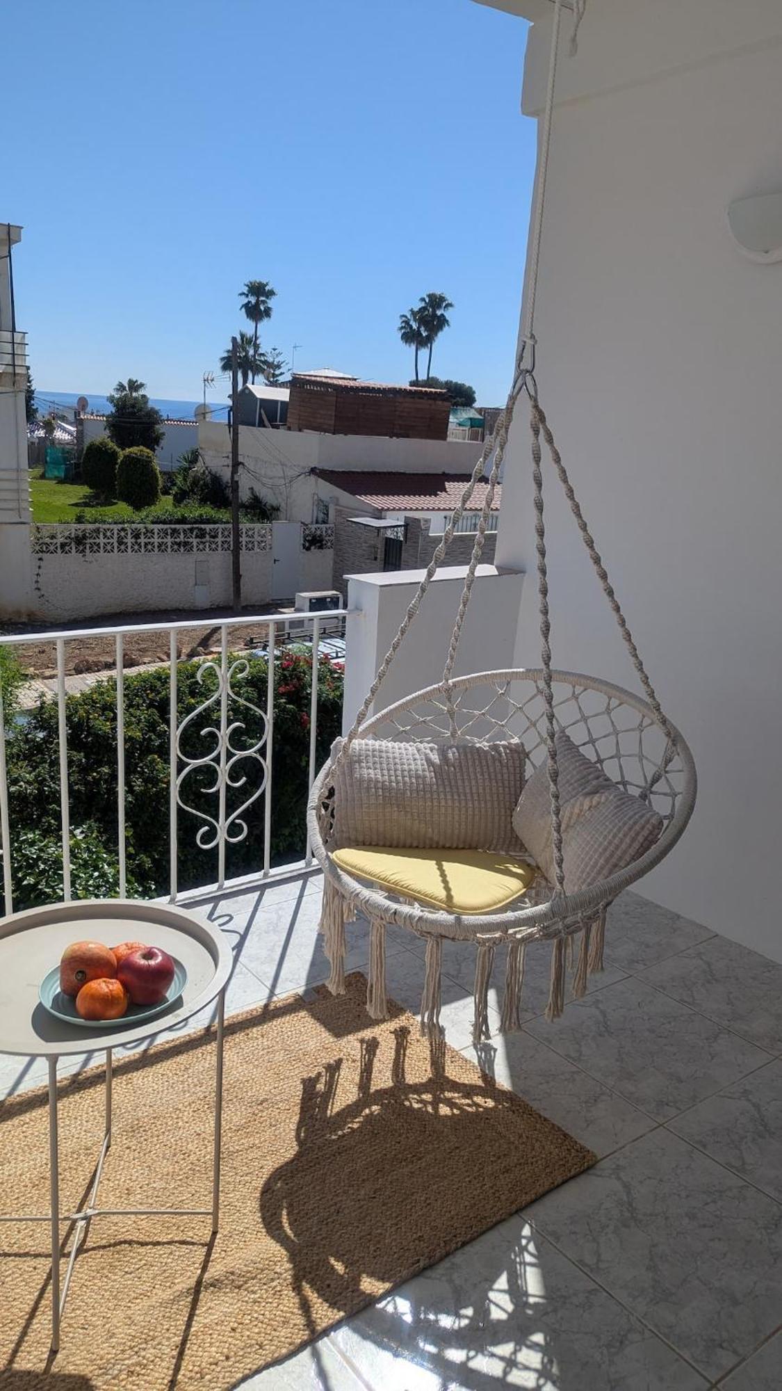Lovely Casa Del Sol Close To The And Puerto Marina Benalmadena