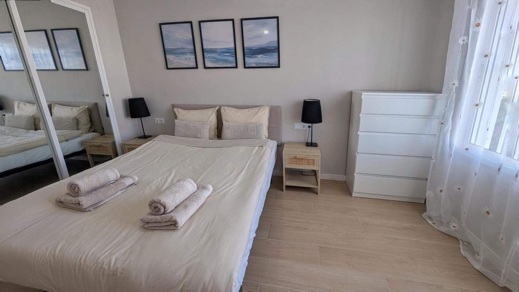 Lovely Casa Del Sol Close To The And Puerto Marina Apartment Benalmadena